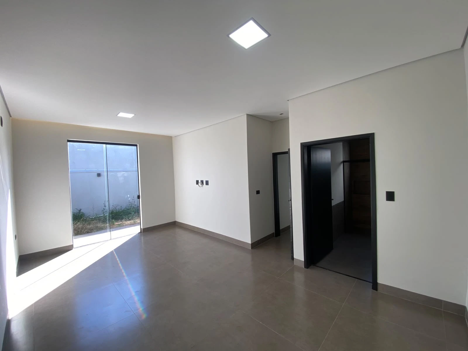 CASA À VENDA – JARDIM VALÊNCIA | ASSIS-SP