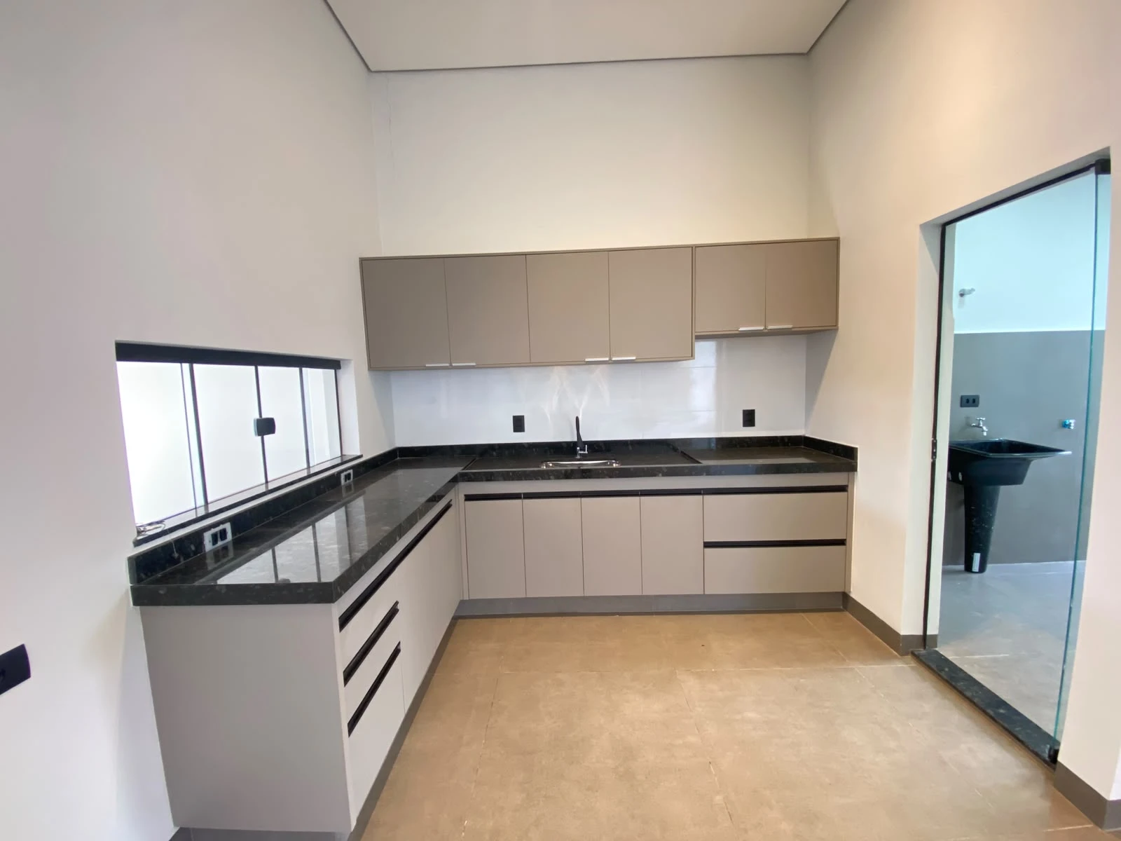 CASA À VENDA – JARDIM VALÊNCIA | ASSIS-SP