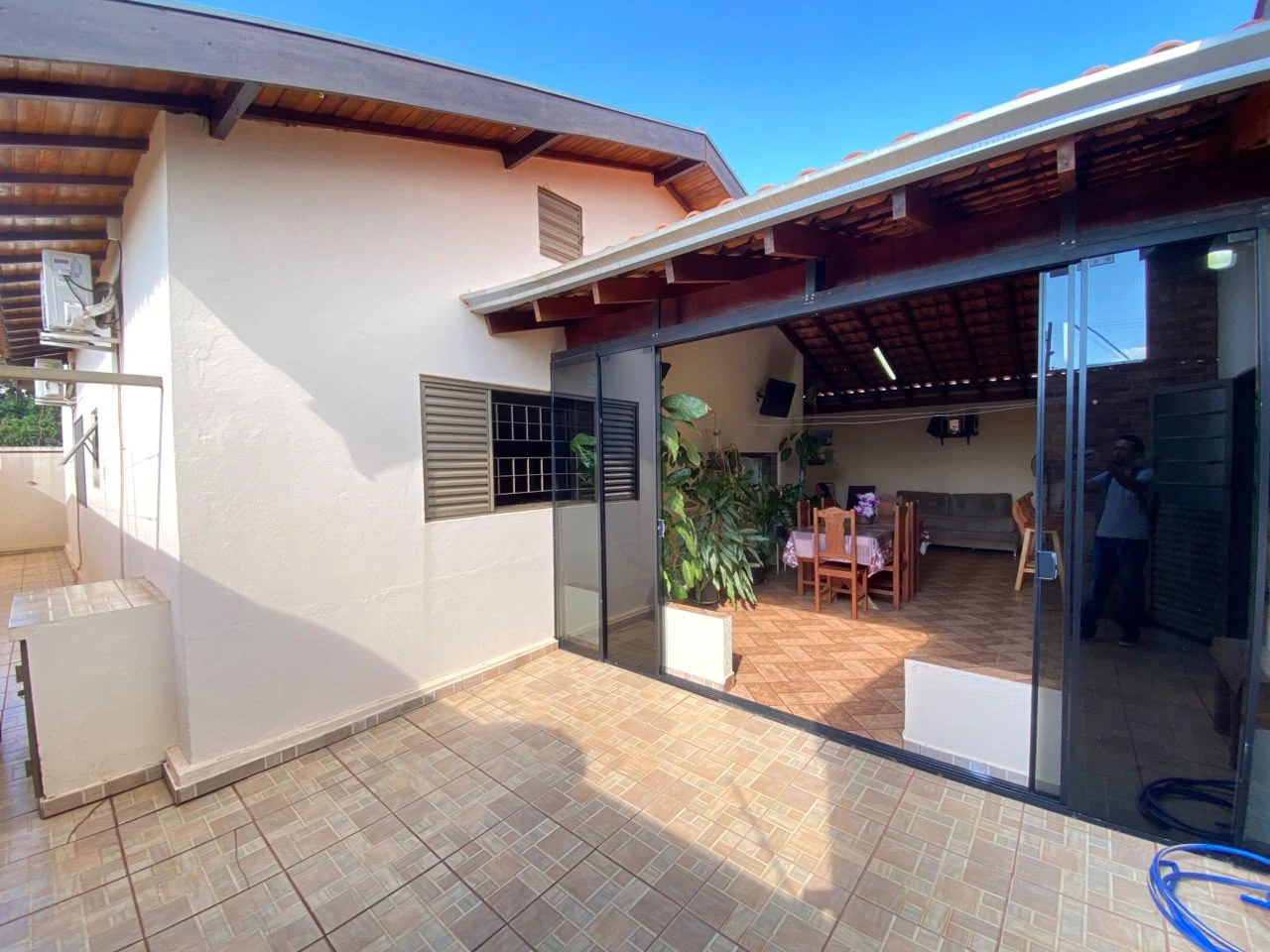 CASA A VENDA VILA SOUZA - ASSIS