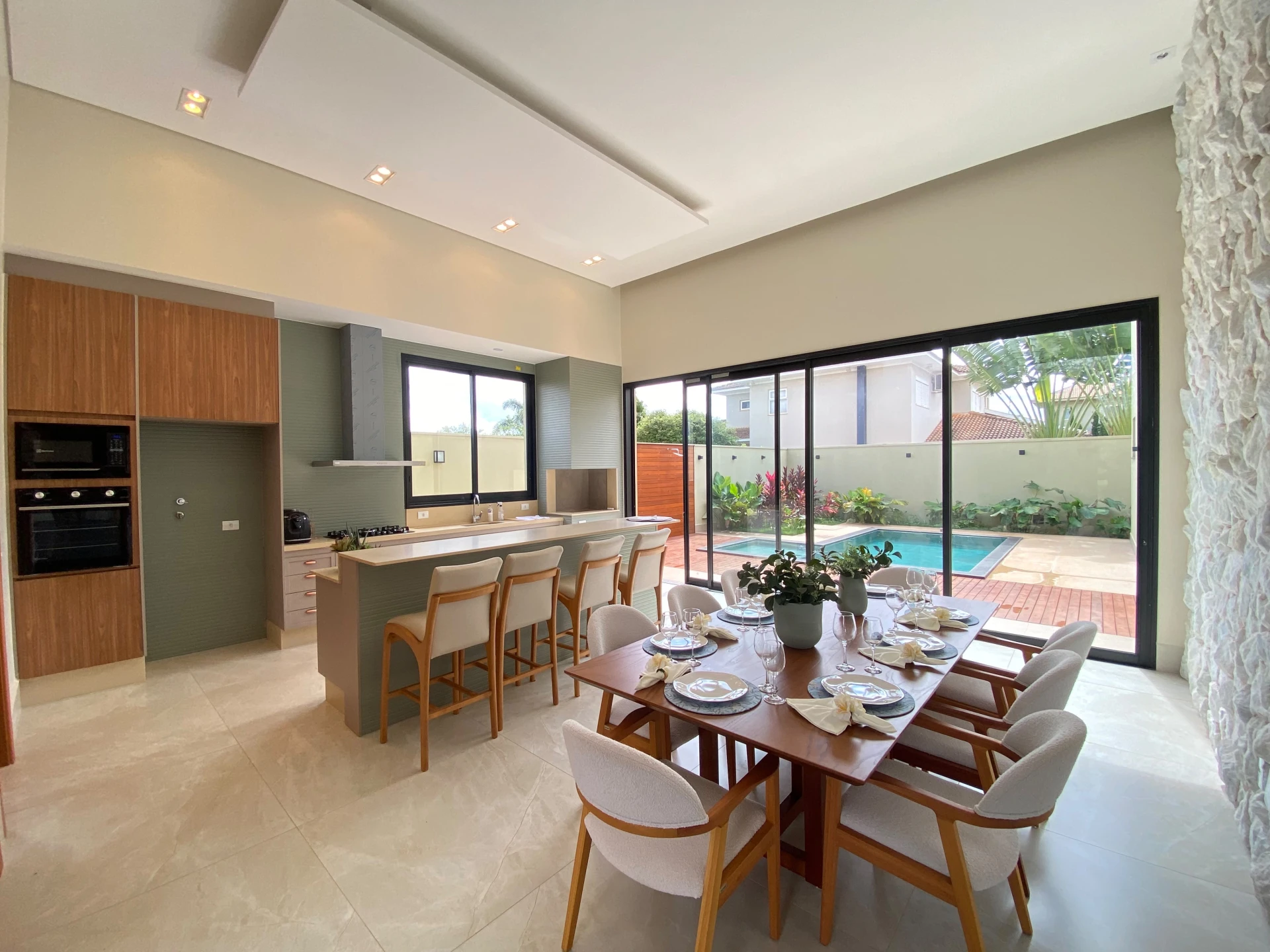 RESIDÊNCIA DE ALTO PADRÃO - RESIDENCIAL RENASCENCE